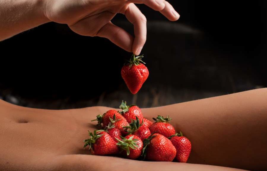 die verbotene Frucht Erdbeeren stehen für Sex